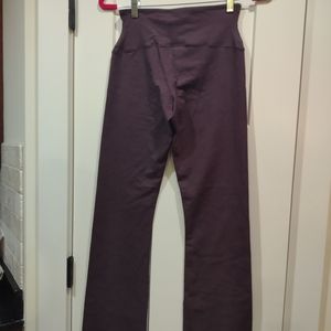 NWOT Yummie Purple High Waist leggings Medium